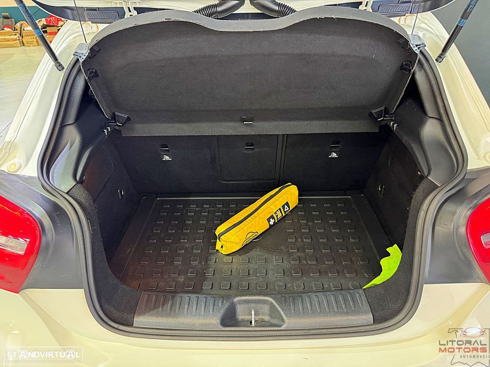 Mercedes-Benz A 180 Dynamic Edition - 10