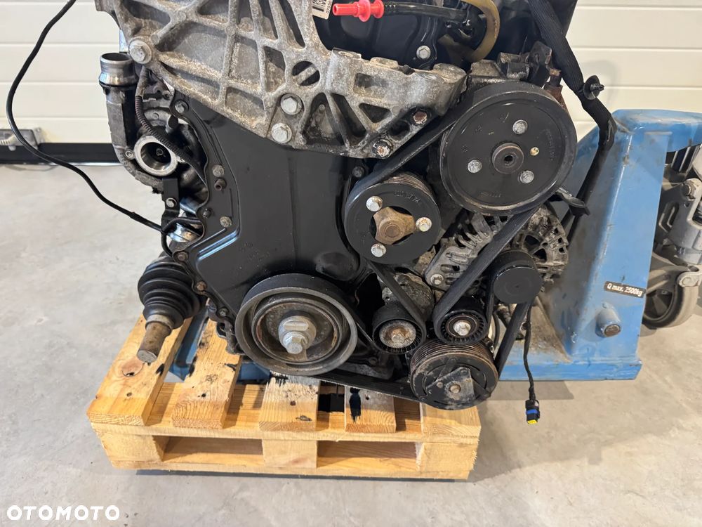 SILNIK 2.0 DCI M9RA630 M9R 630 TRAFIC VIVARO EURO 5 KOMPLETNY M9R630 - 9