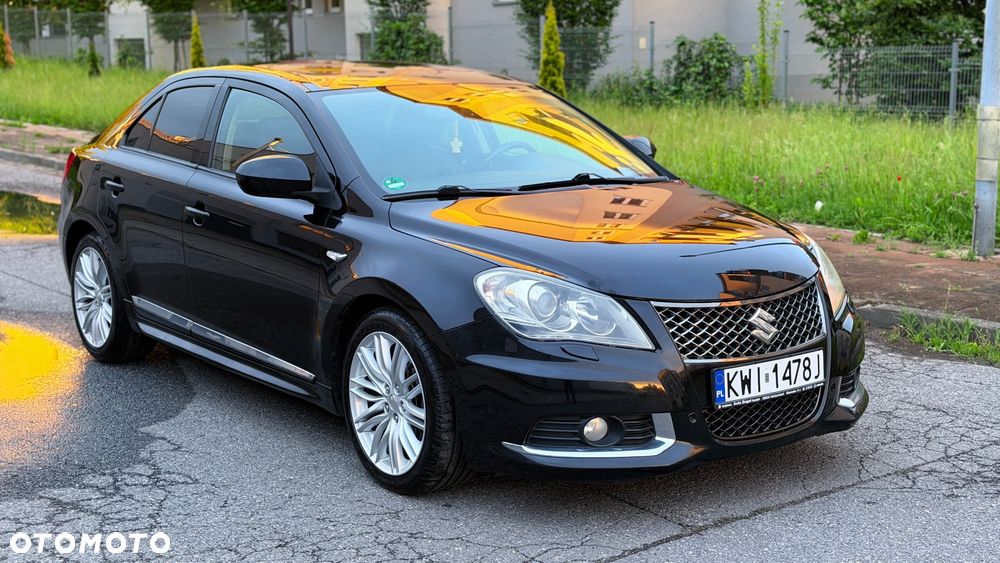 Suzuki Kizashi 2.4 4x4 CVT Sport - 3