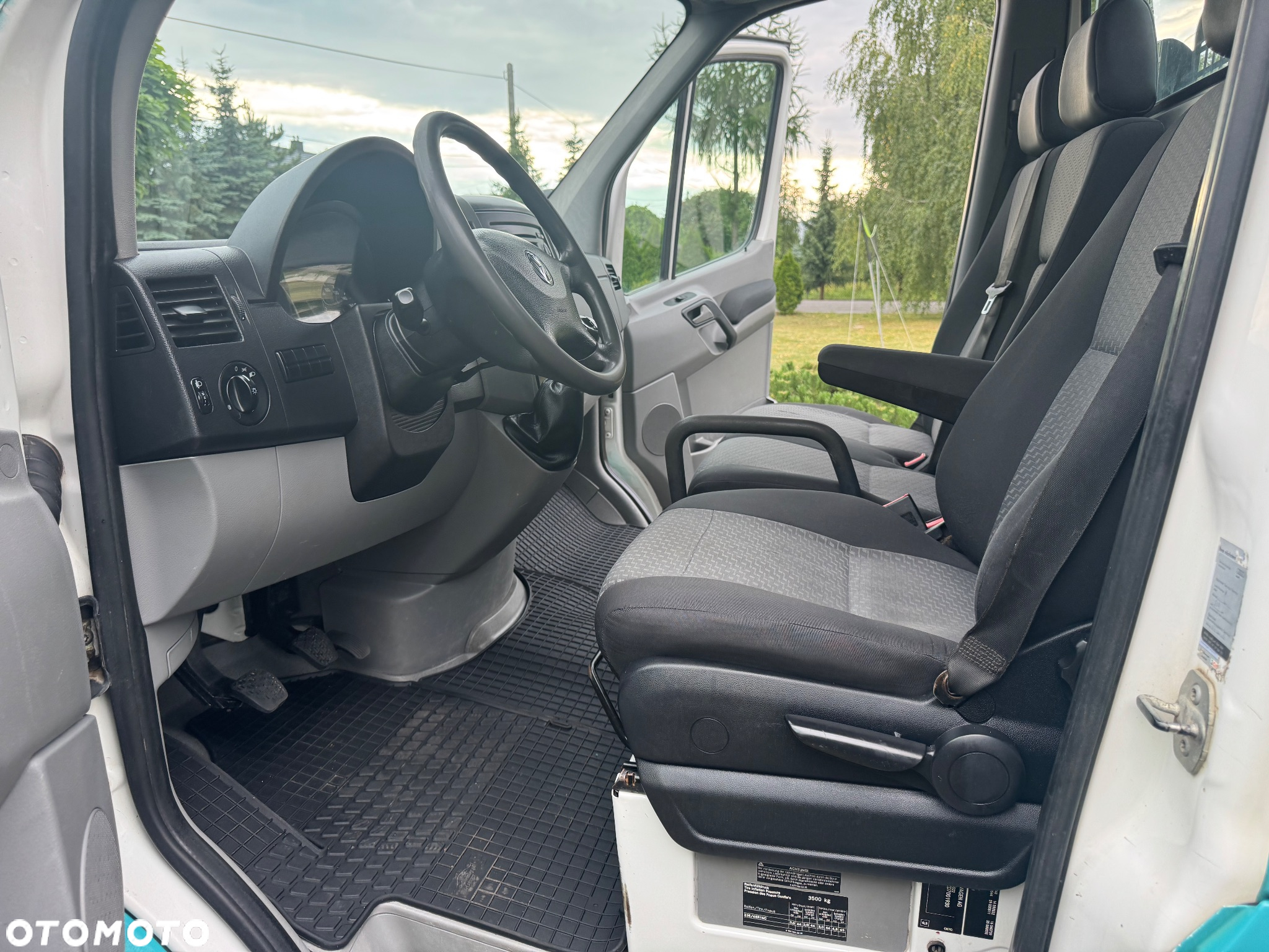 Volkswagen Crafter - 14