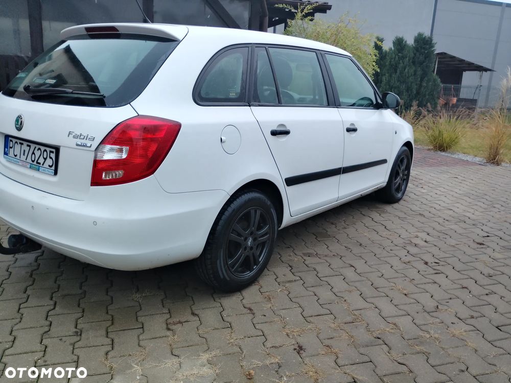 Skoda Fabia 1.6 TDI DPF Classic - 11