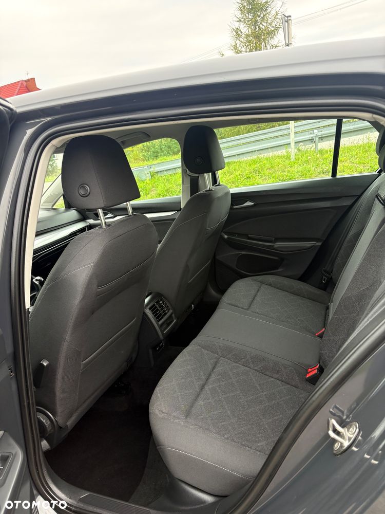Volkswagen Golf 1.0 TSI OPF Active - 16