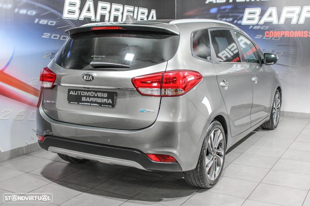 Kia Carens 1.7 CRDi ISG TX - 20