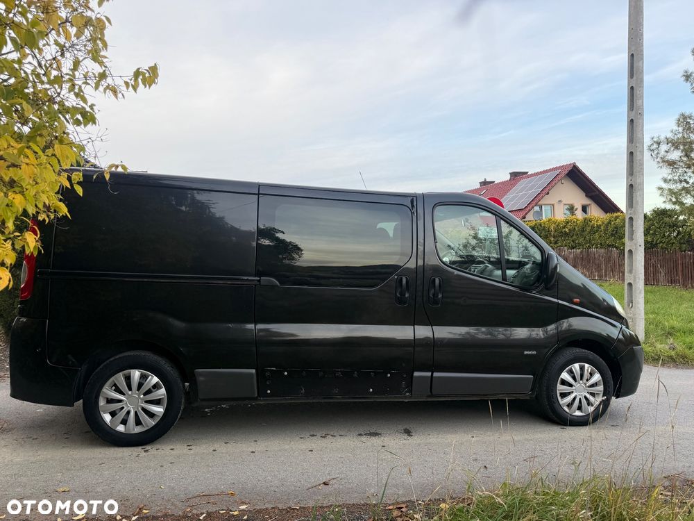 Opel Vivaro - 13