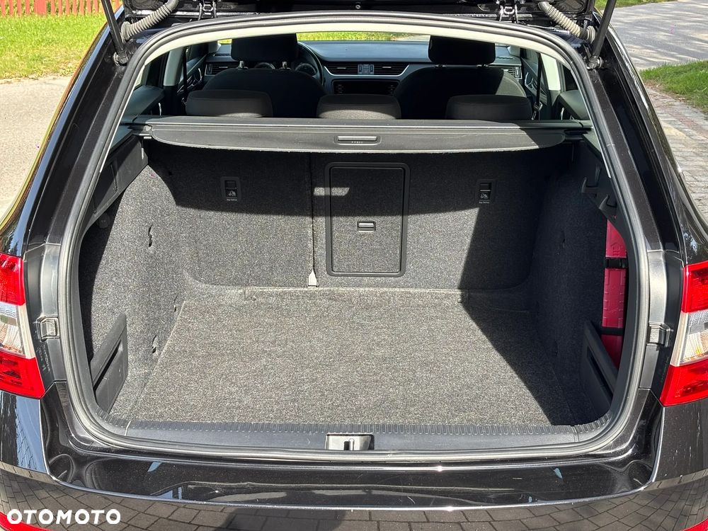 Skoda Octavia 1.5 TSI ACT Style DSG - 23