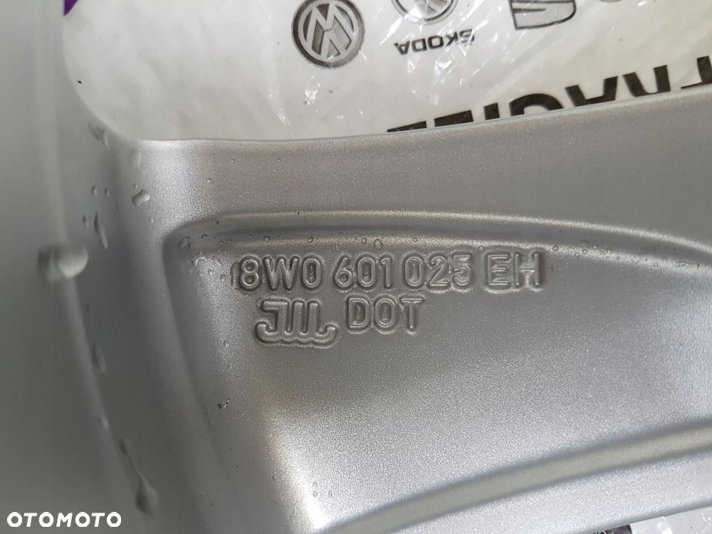 audi a4 b9 felga aluminiowa 17 cali 8w0601025eh - 5