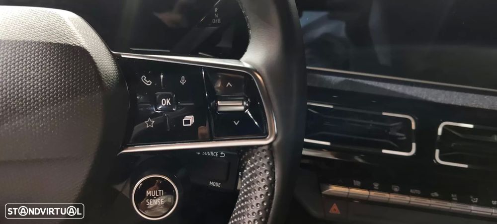 Renault 5 E-Tech 52 kWh Techno Autonomia Conforto - 10