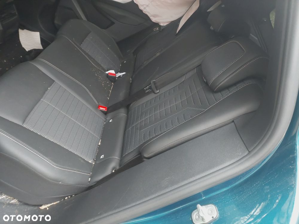Peugeot 3008 1.2 PureTech mHEV Allure Pack S&S e-DCS6 - 14