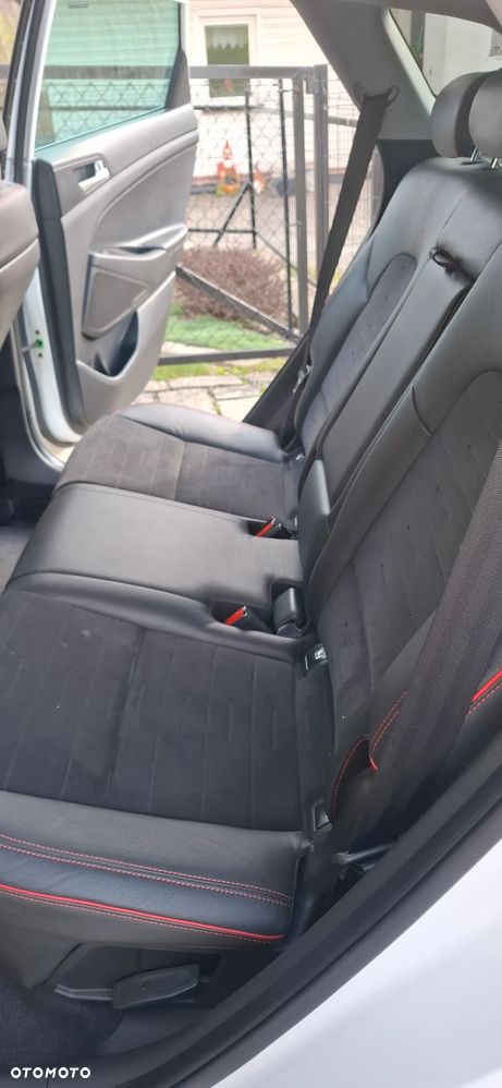 Hyundai Tucson 1.6 Turbo 4WD Style - 19