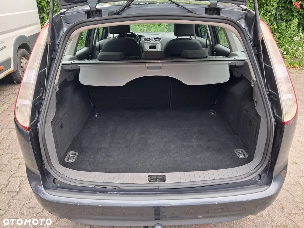Ford Focus 1.8 FF Platinium X - 37