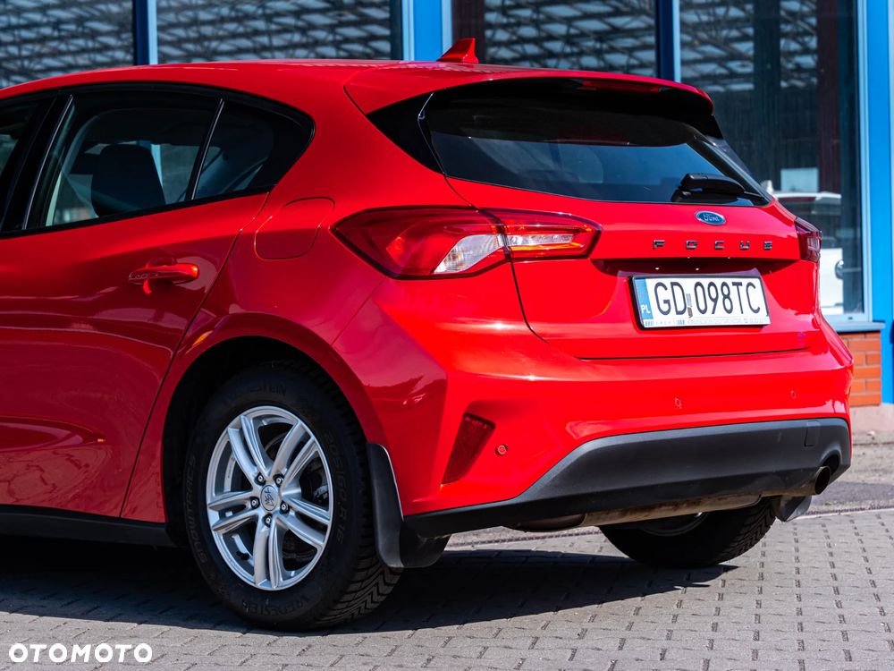 Ford Focus 1.0 EcoBoost Active Business - 9