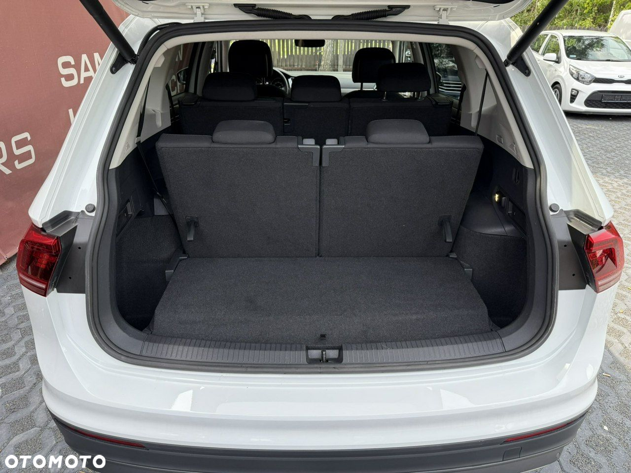 Volkswagen Tiguan Allspace - 19