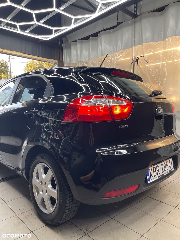 Kia Rio 1.2 Edition 7 - 8
