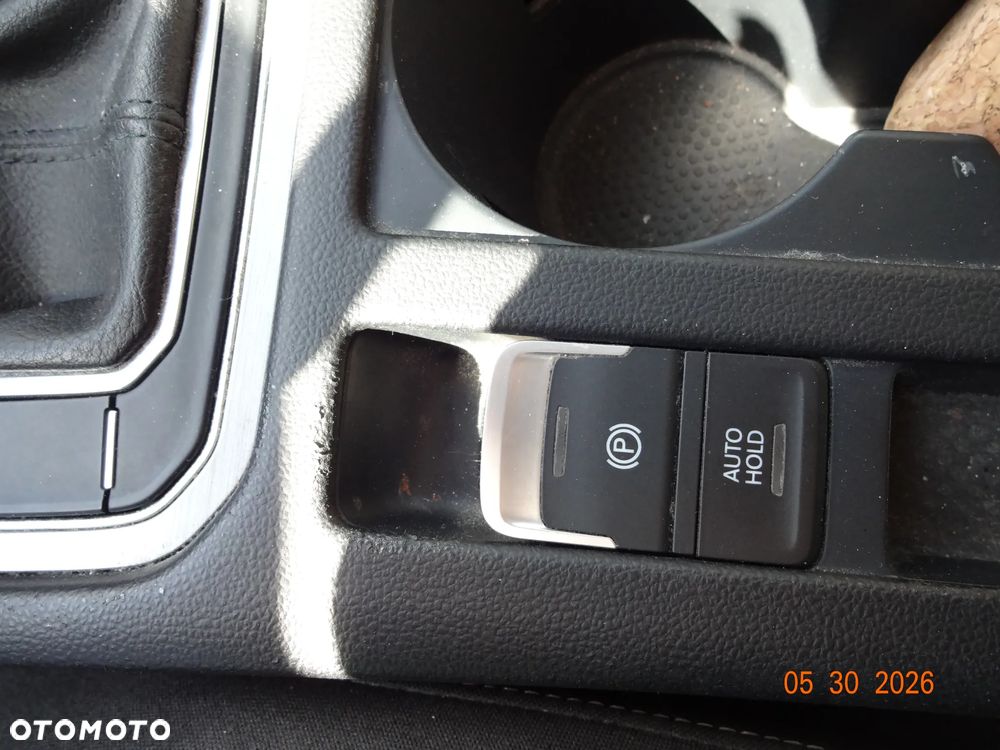 Volkswagen Passat 1.4 TSI BMT Trendline - 5