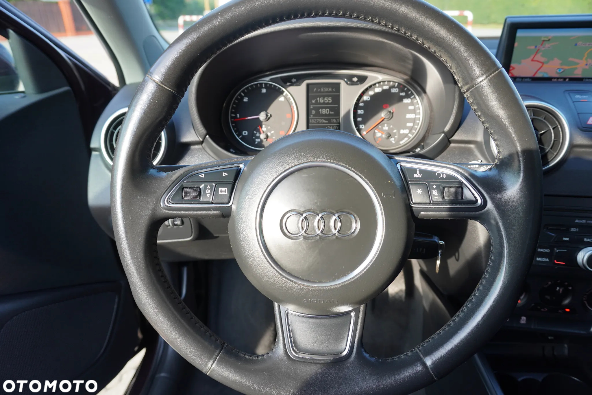 Audi A1 1.6 TDI Attraction - 17