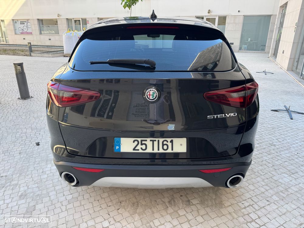 Alfa Romeo Stelvio 2.2 D Super AT8 - 6
