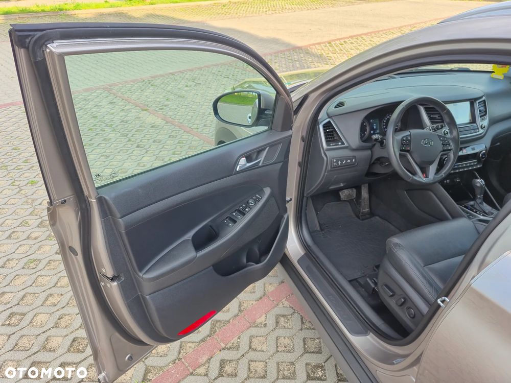 Hyundai Tucson 1.6 T-GDi Premium 4WD DCT - 11