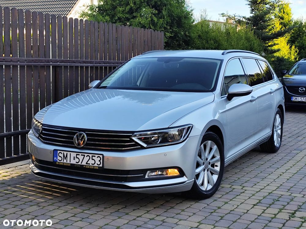 Volkswagen Passat Variant 2.0 TDI (BlueMotion Technology) Comfortline - 24