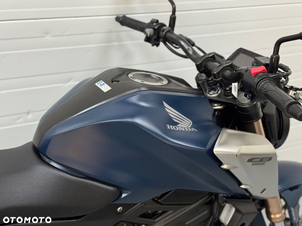 Honda CB - 10