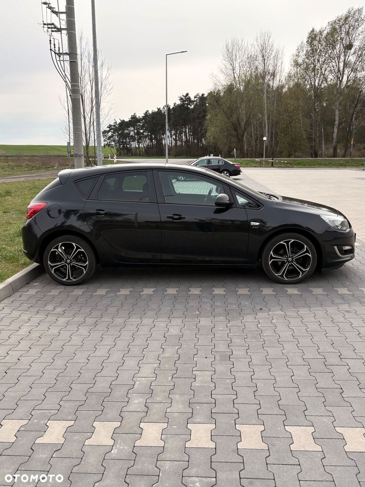 Opel Astra 1.4 T Active - 4