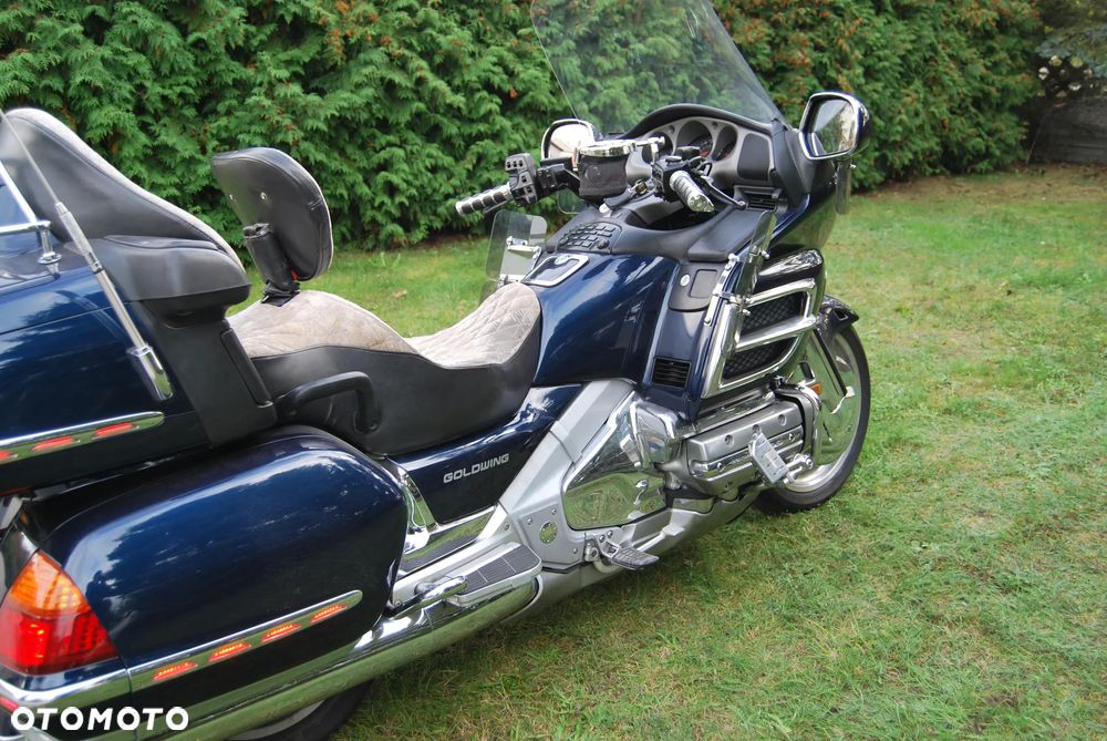 Honda GL - 5
