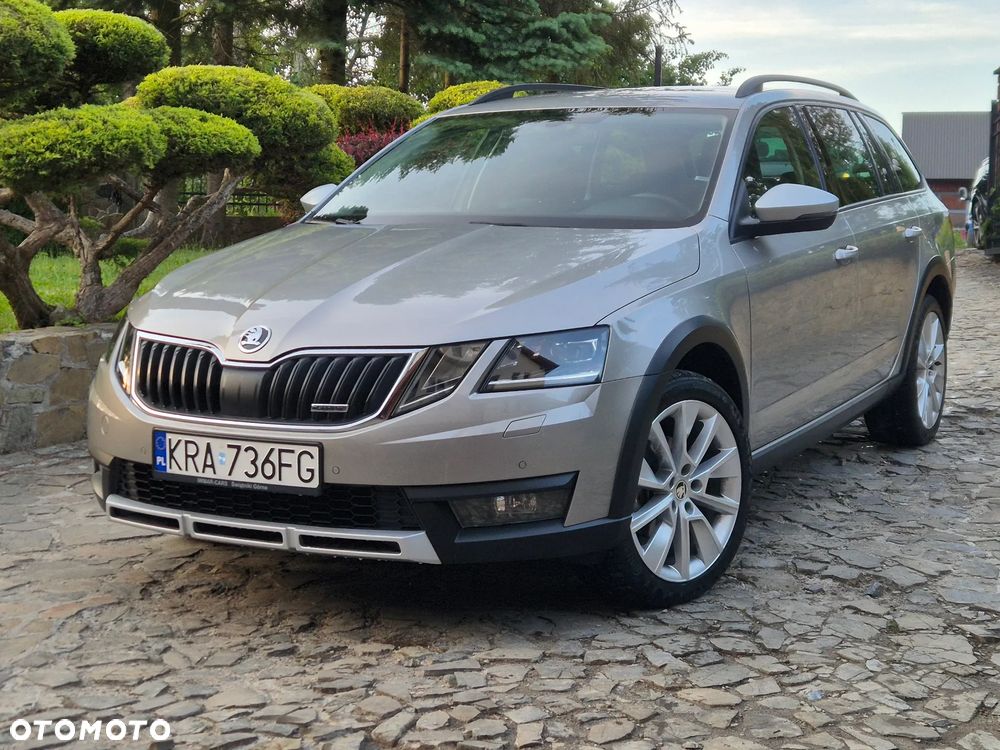 Skoda Octavia 2.0 TDI 4x4 Scout - 11