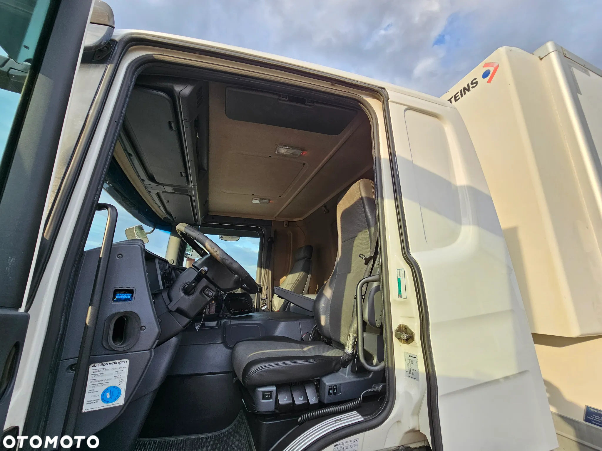 Scania P 250 - 8