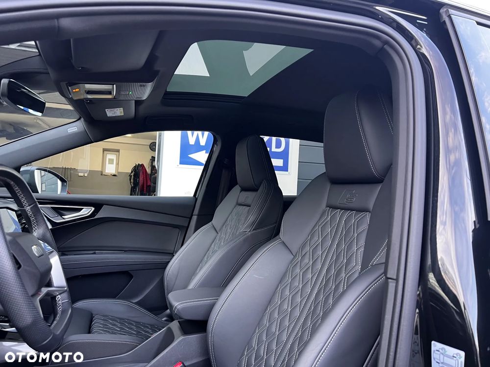 Audi Q4 e-tron 50 77kWh Quattro S Line - 12