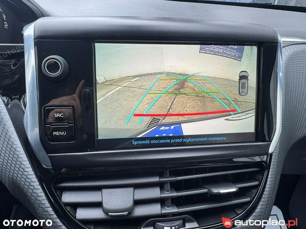 Peugeot 2008 1.2 Pure Tech GPF Allure S&S - 14