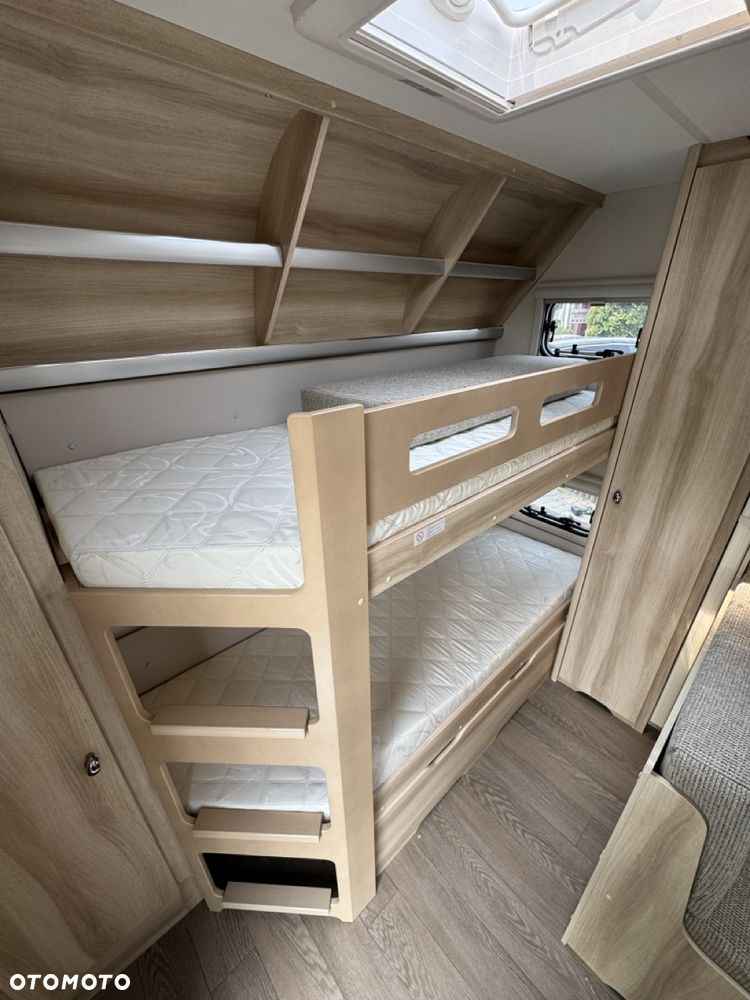 Hobby 560 KMFe De Luxe - 11