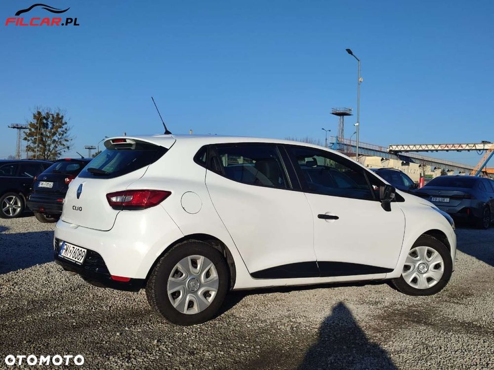 Renault Clio - 16