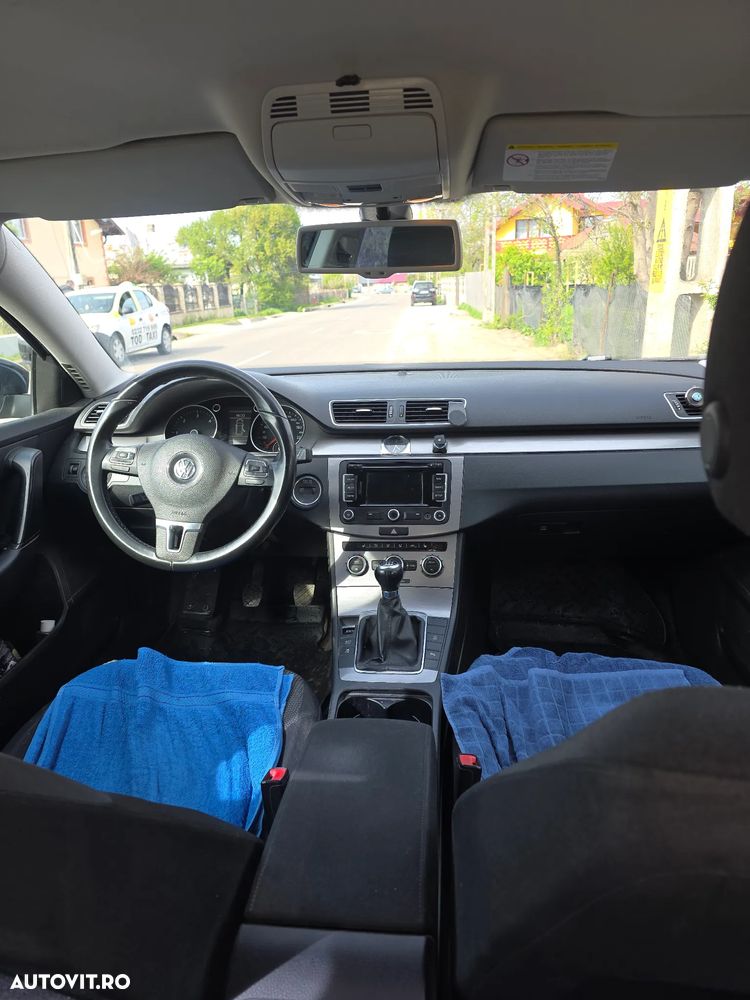 Volkswagen Passat 2.0 TDI 4Motion BlueMotion Technology Highline - 7