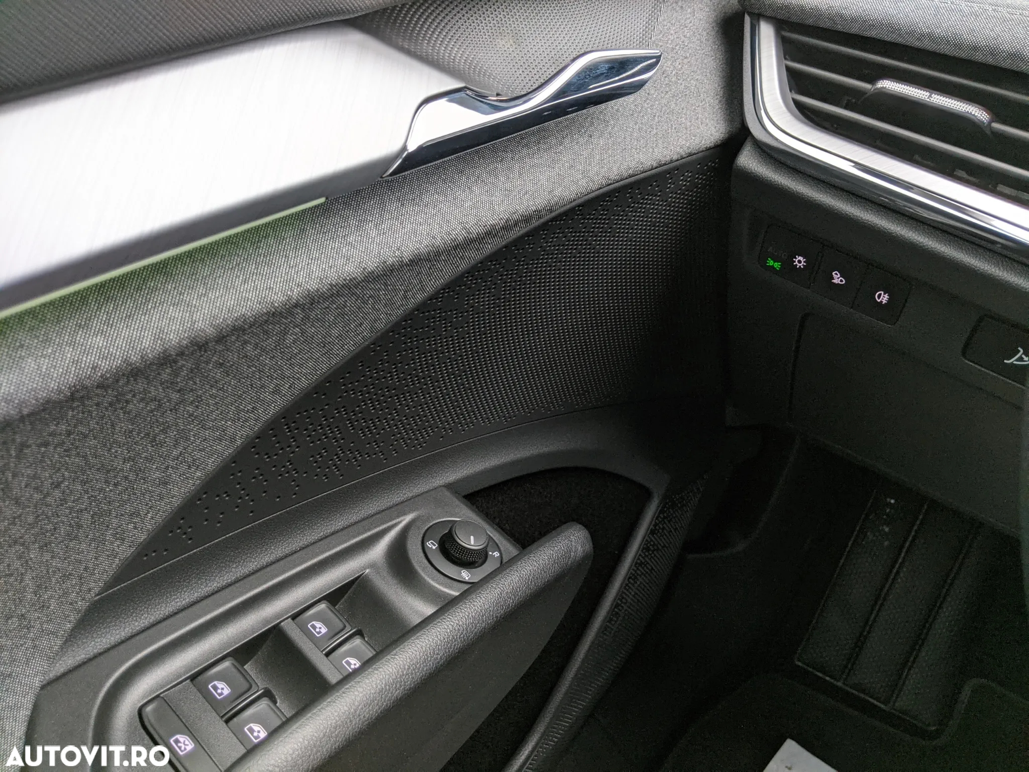 Skoda Enyaq iV Electric 80X - 15