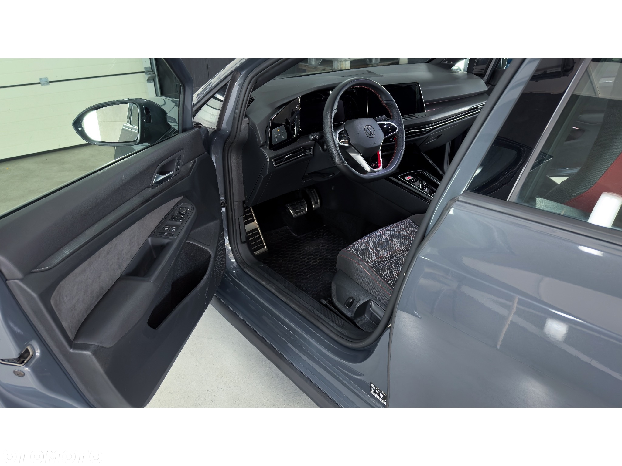 Volkswagen Golf 2.0 TSI OPF DSG GTI - 15