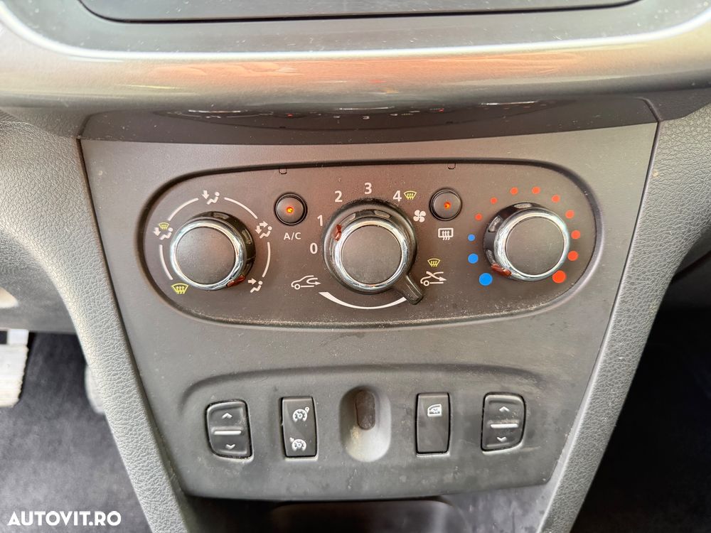 Dacia Logan 0.9 90CP Laureate - 10