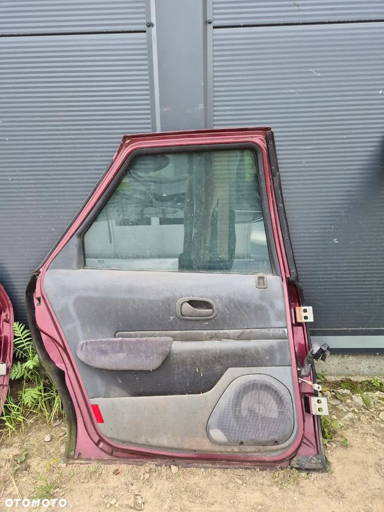 MASKA DRZWI BŁOTNIK PRZEDNIE DRZWI TYLNE Renault Safrane - 28
