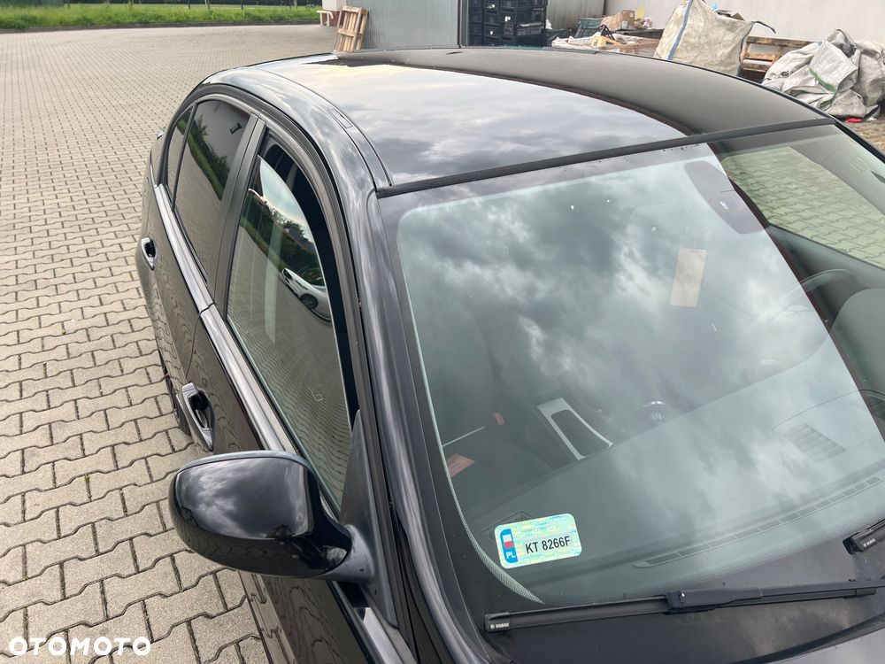 BMW Seria 3 318i - 7