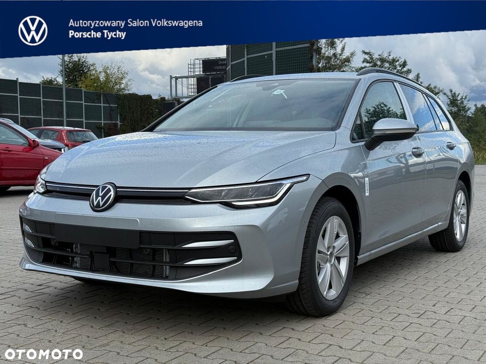 Volkswagen Golf - 1