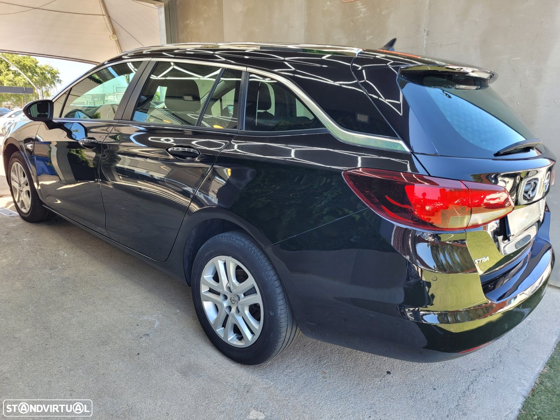 Opel Astra Sports Tourer 1.6 CDTI Edition S/S - 40
