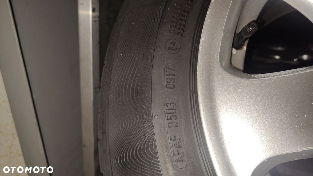 Audi A4 Avant 2 - 10