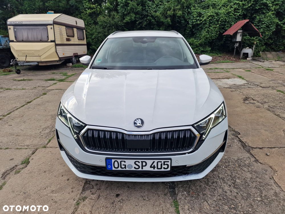 Skoda Octavia 2.0 TDI DSG Selection - 3