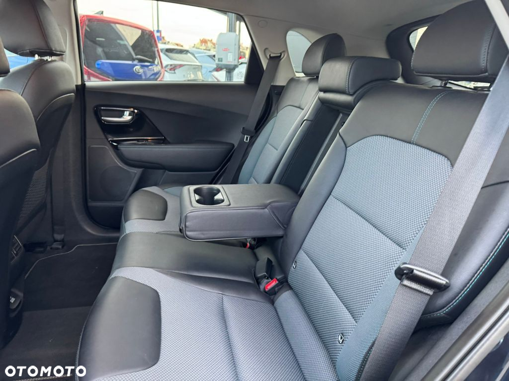 Kia Niro e-Niro 64kWh L - 21