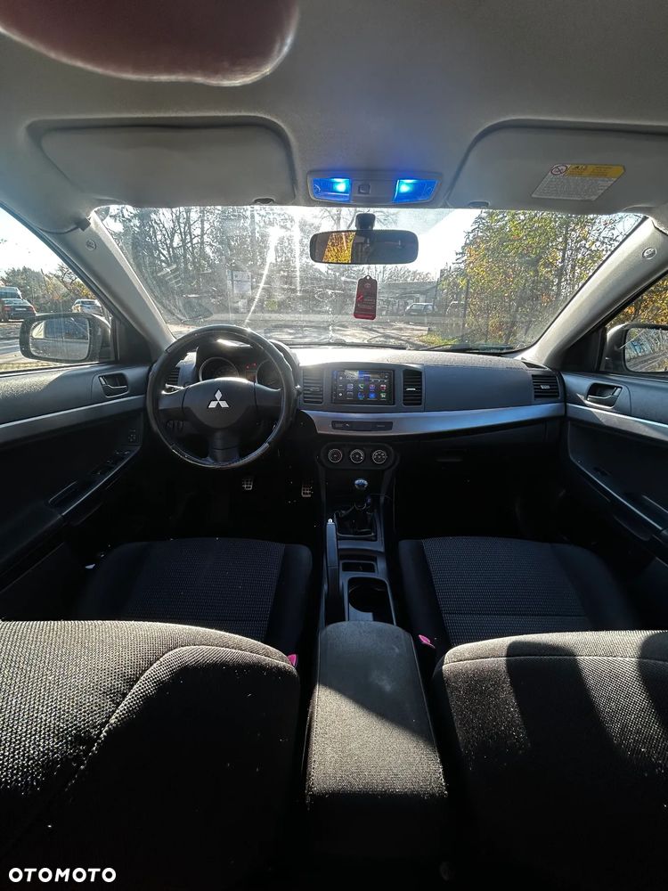 Mitsubishi Lancer 1.8 Instyle - 11