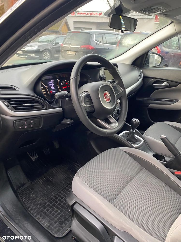 Fiat Tipo 1.4 16v Easy - 13