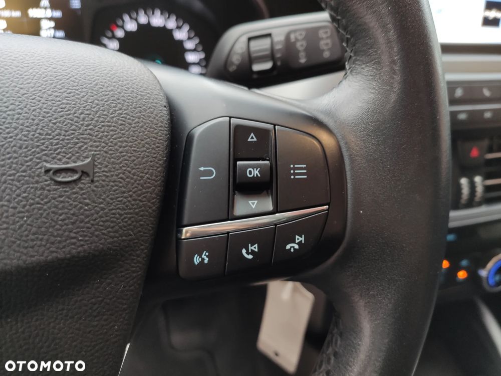 Ford Focus 1.0 EcoBoost Trend Edition - 25