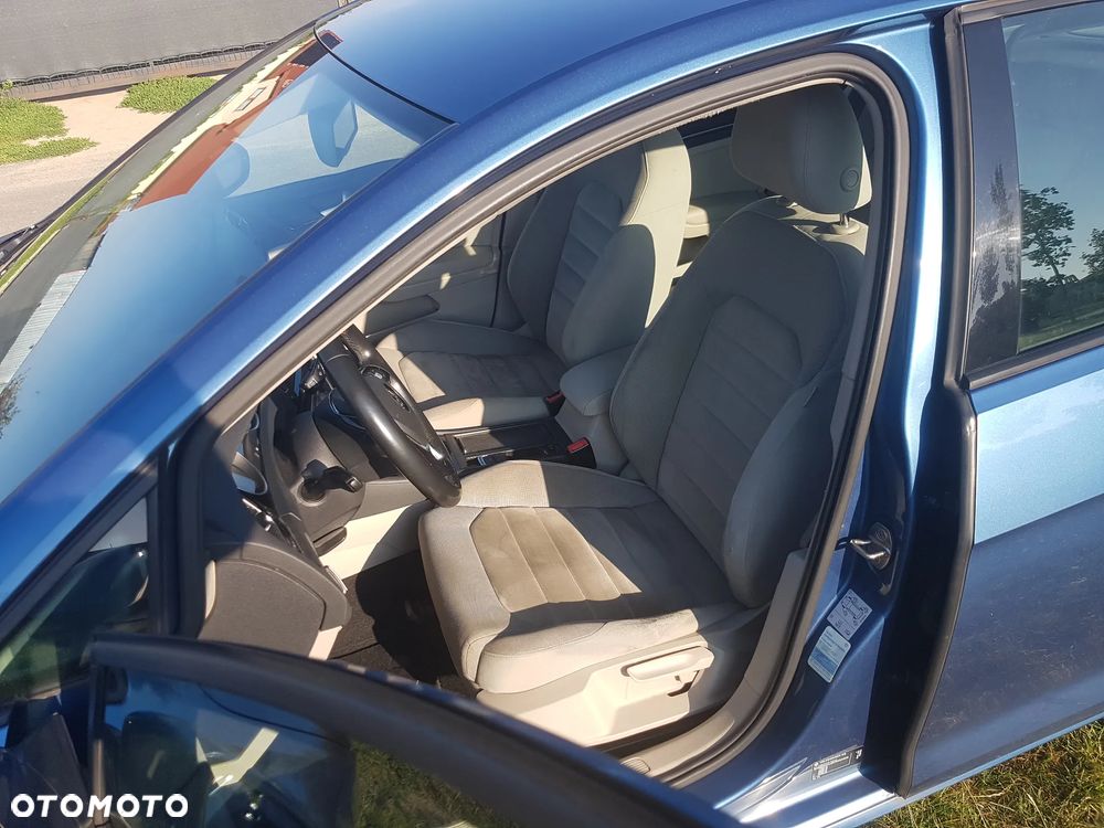 Volkswagen Golf VII 1.4 TSI BMT Highline - 11