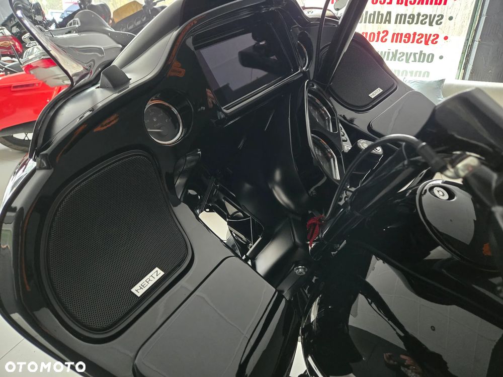 Harley-Davidson Touring Road Glide - 6