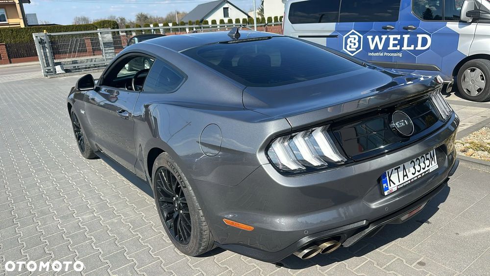 Ford Mustang 5.0 V8 GT - 12