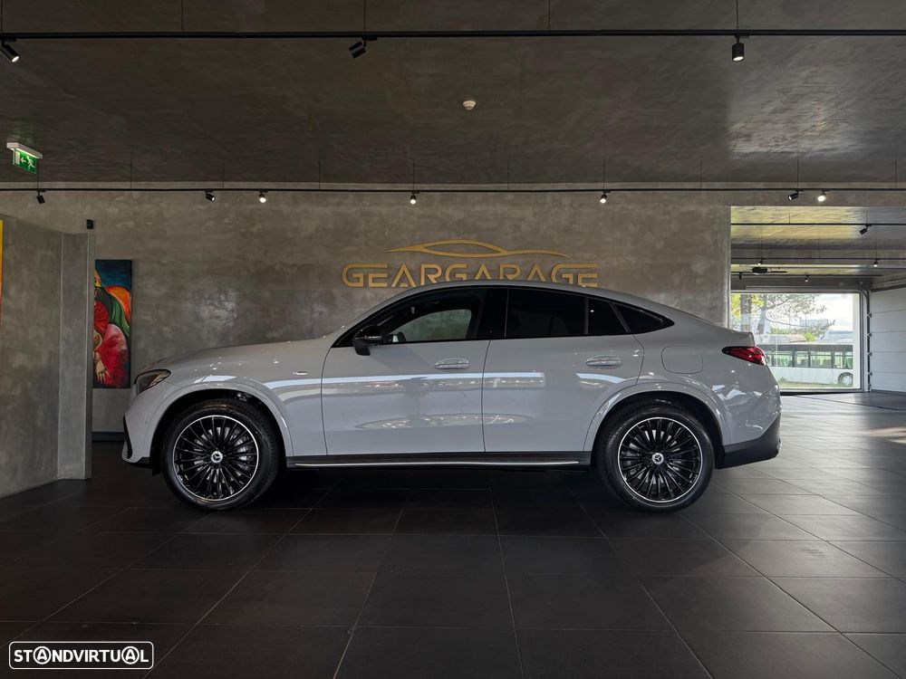 Mercedes-Benz GLC 300 de Coupe 4Matic - 28