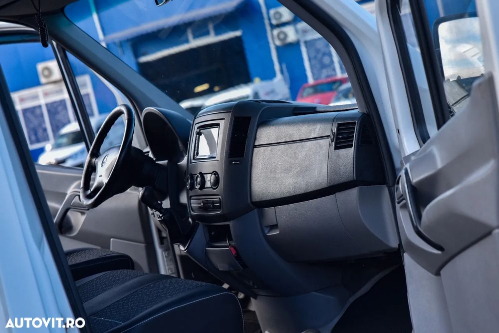 Mercedes-Benz Sprinter ver-319-cdi-bluetec-906-231-blueefficiency - 14